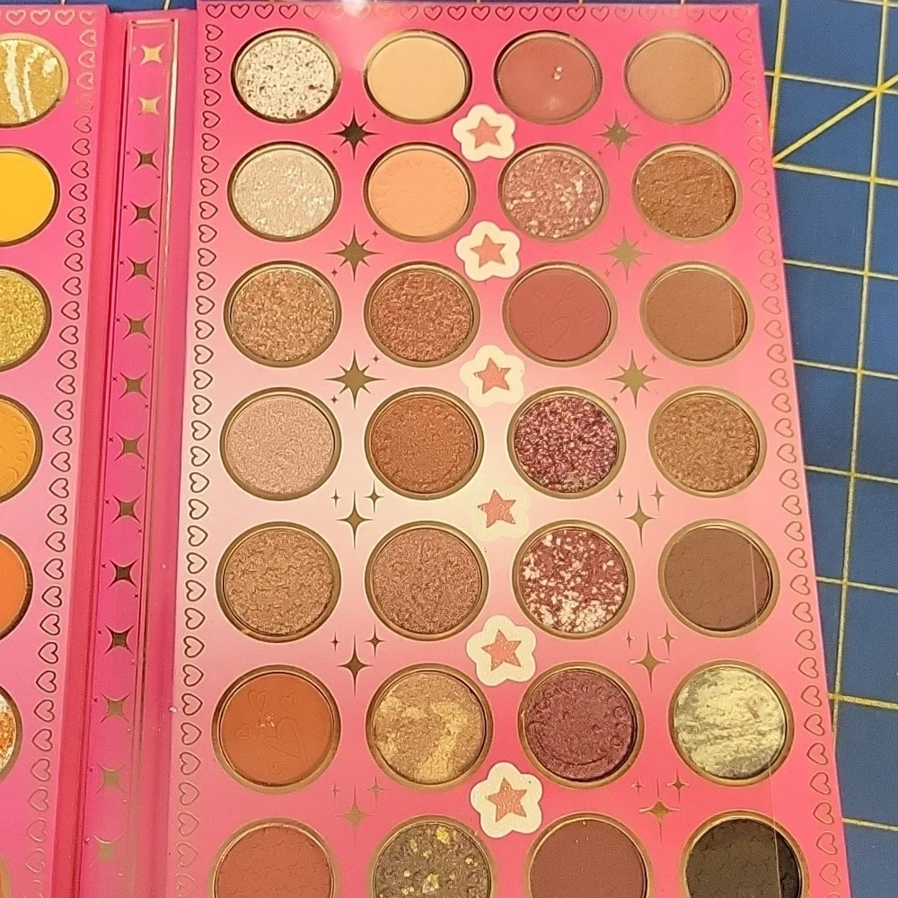 Kevin & Coco Pink Rabbit Girl Eyeshadow 56 Color Palette New in Box